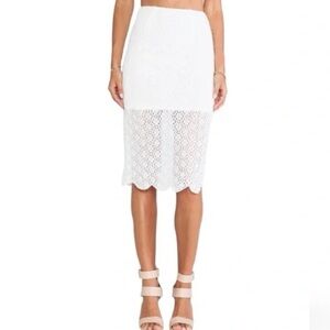 BCBGeneration Lace Pencil Skirt NWT White Floral Size 0 Partially Lined